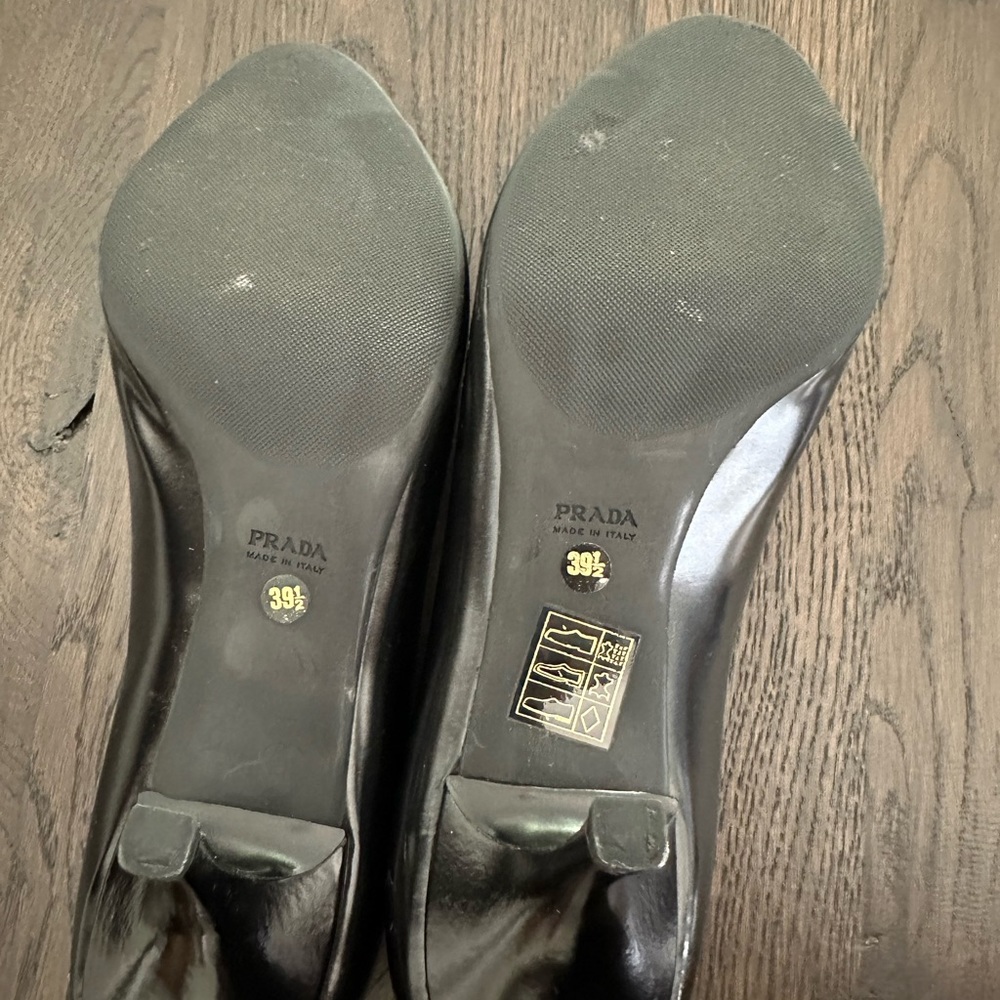 Prada Heels Shoes - Picture 3 of 3